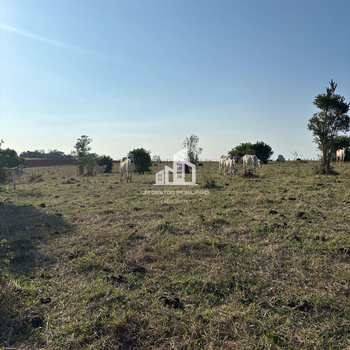 Sítio em Tatuí, bairro Jurumirim