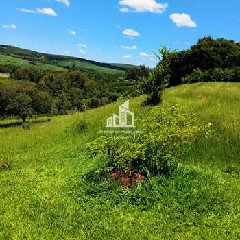 Sítio em Tatuí, bairro Jurumirim