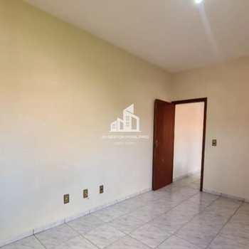 Casa em Sorocaba, bairro Vila Nova Sorocaba