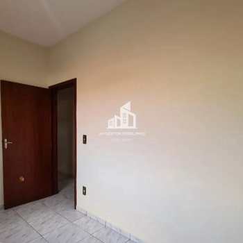 Casa em Sorocaba, bairro Vila Nova Sorocaba