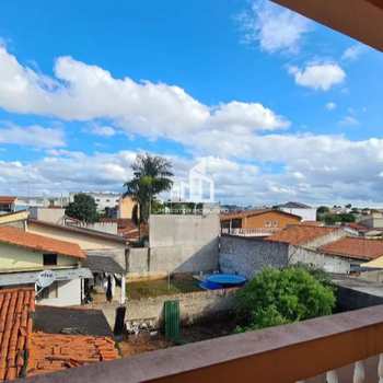 Casa em Sorocaba, bairro Vila Nova Sorocaba