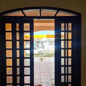 Casa em Sorocaba, bairro Vila Nova Sorocaba