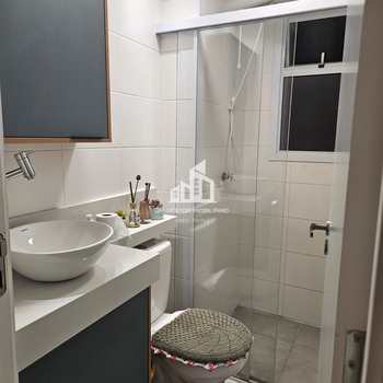 Apartamento em Sorocaba, bairro Vila Fiori