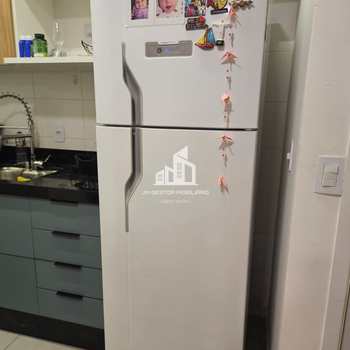 Apartamento em Sorocaba, bairro Vila Fiori