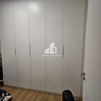 Apartamento em Sorocaba, bairro Vila Fiori