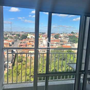Apartamento em Sorocaba, bairro Vila Fiori
