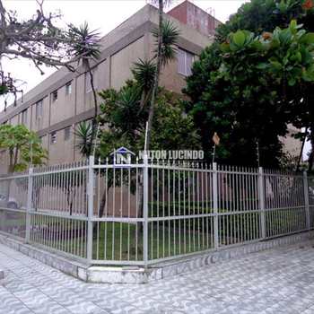 Apartamento em Praia Grande, bairro Maracanã