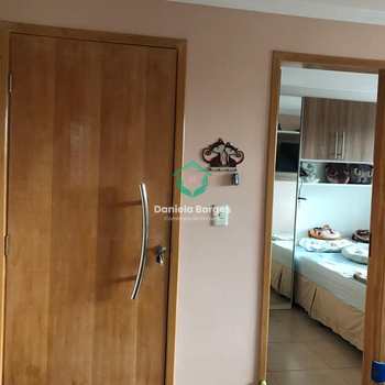 Entrada e entrada dormitório 1