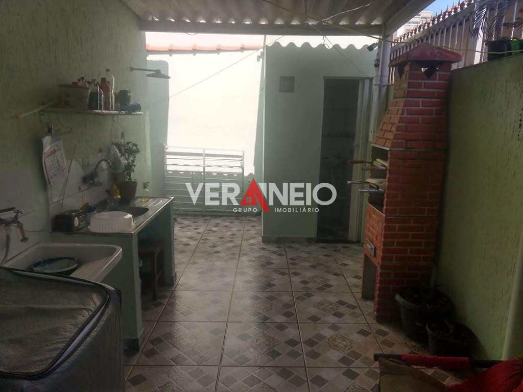 Casa em Praia Grande, no bairro Guilhermina