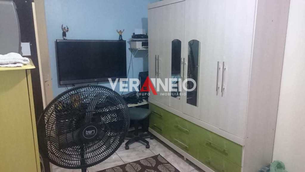 Casa em Praia Grande, no bairro Guilhermina