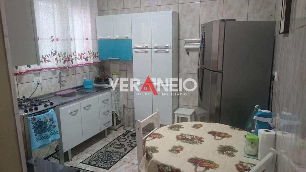Casa em Praia Grande, no bairro Guilhermina