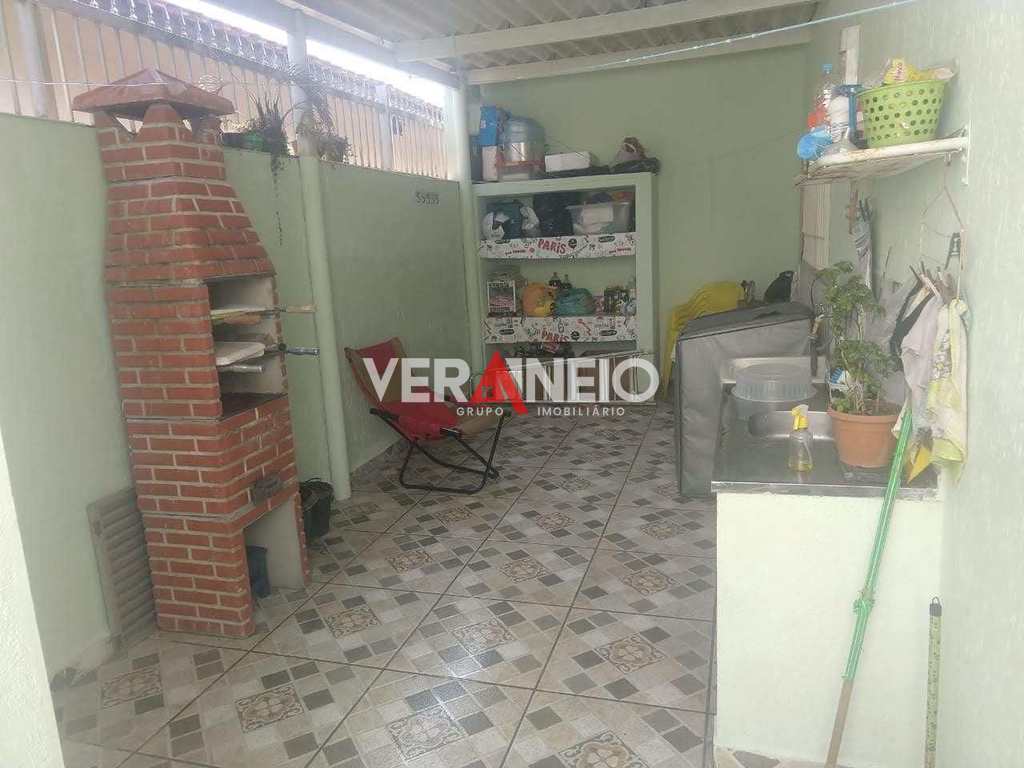 Casa em Praia Grande, no bairro Guilhermina