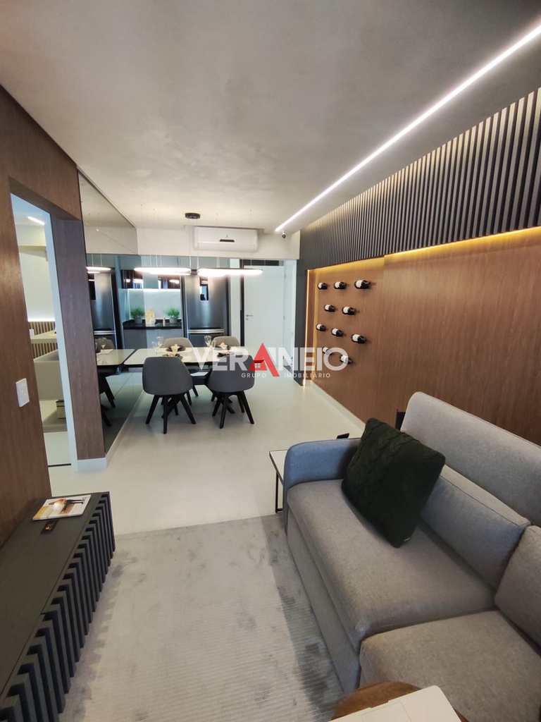 Apartamento em Praia Grande, no bairro Maracanã