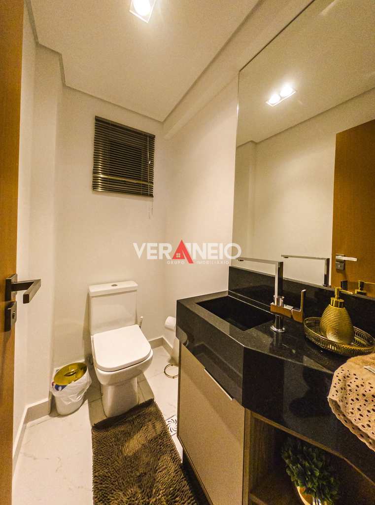Apartamento em Praia Grande, no bairro Canto do Forte