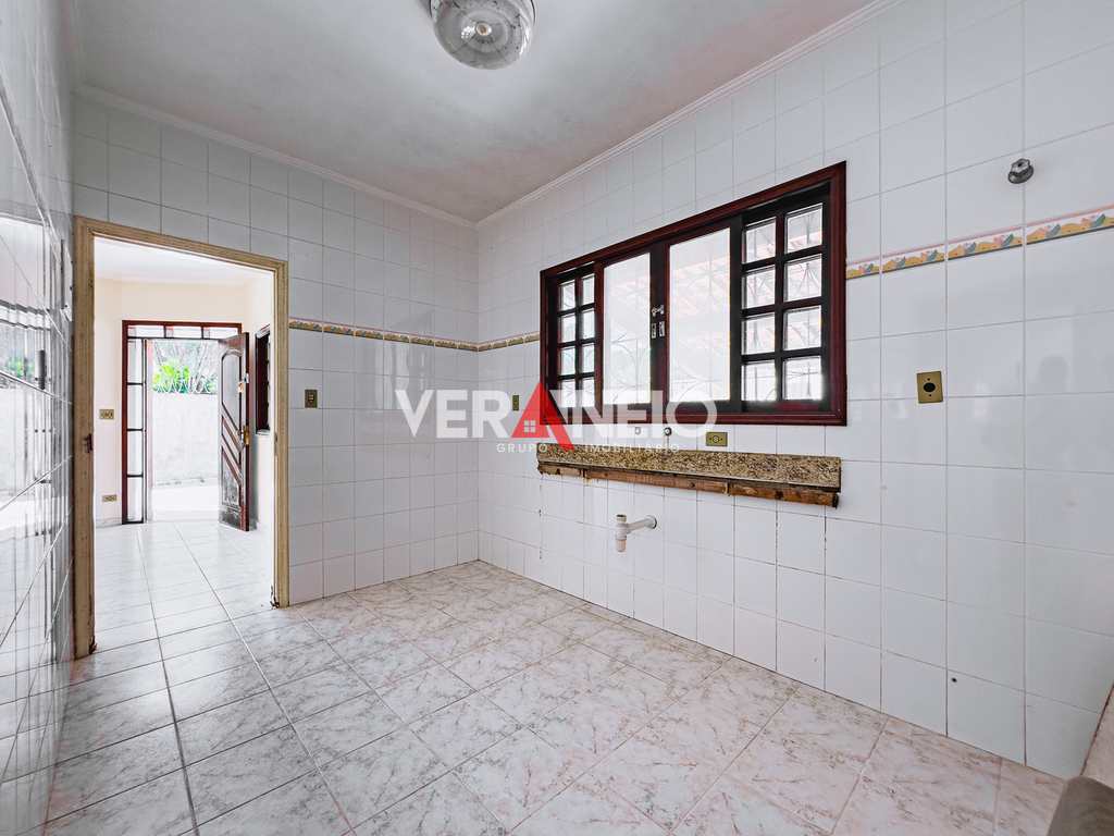 Casa em Praia Grande, no bairro Canto do Forte