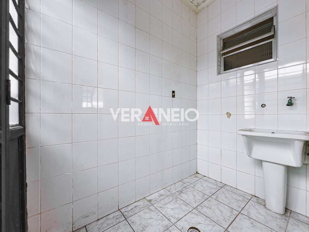 Casa em Praia Grande, no bairro Canto do Forte
