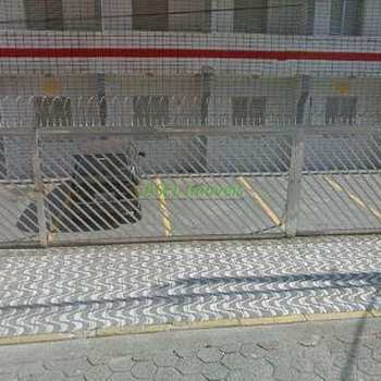 Kitnet em Praia Grande, bairro Guilhermina