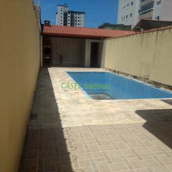 Casa em Praia Grande, bairro Guilhermina