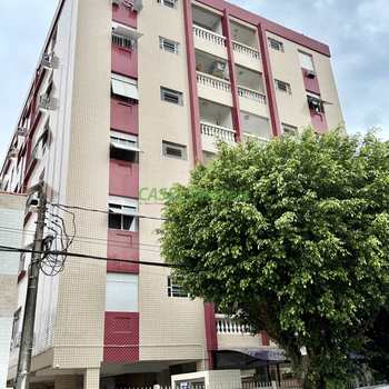 Apartamento em Praia Grande, bairro Boqueirão
