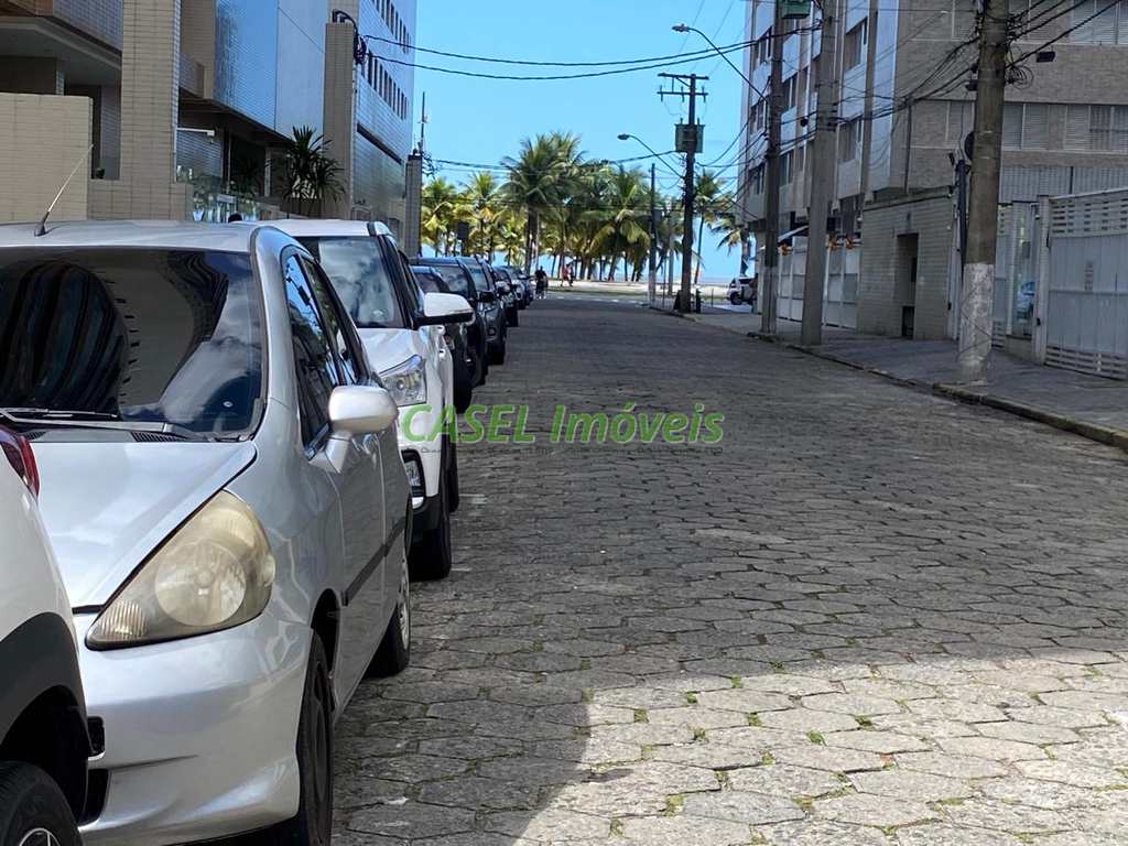 Kitnet em Praia Grande, no bairro Aviação