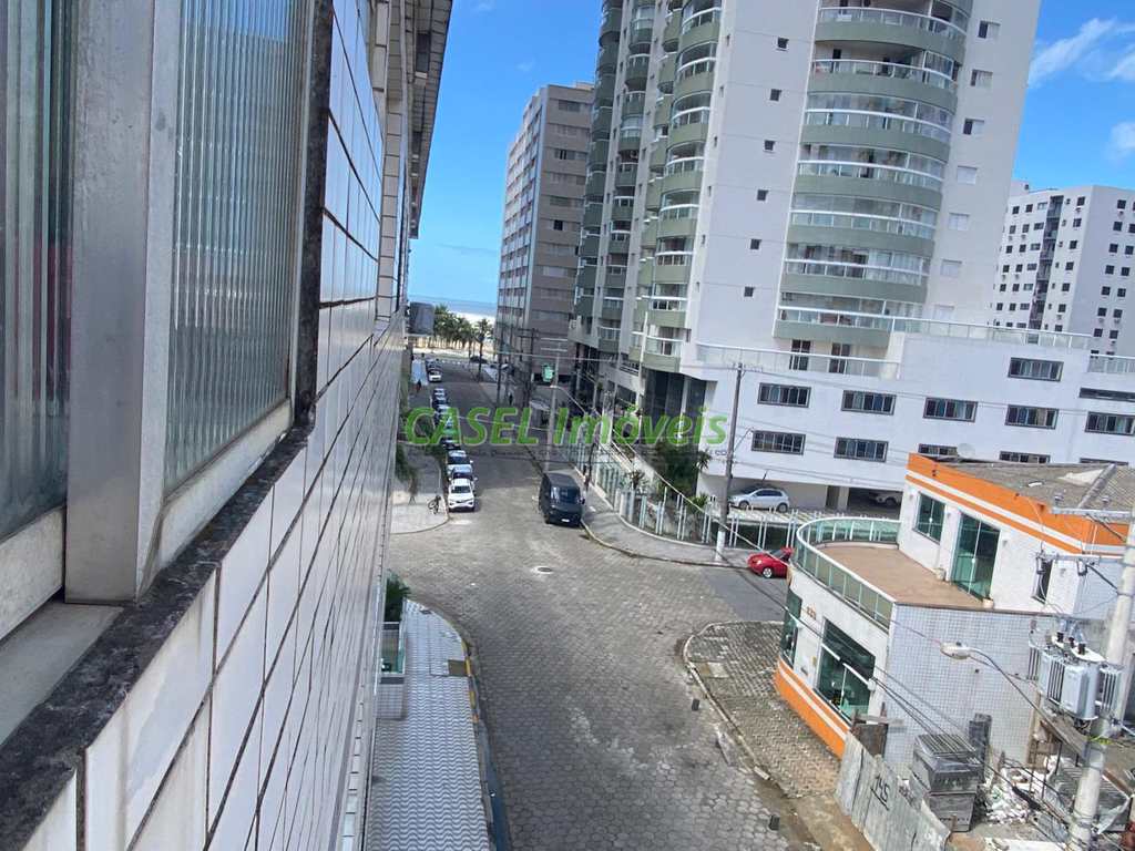 Kitnet em Praia Grande, no bairro Aviação