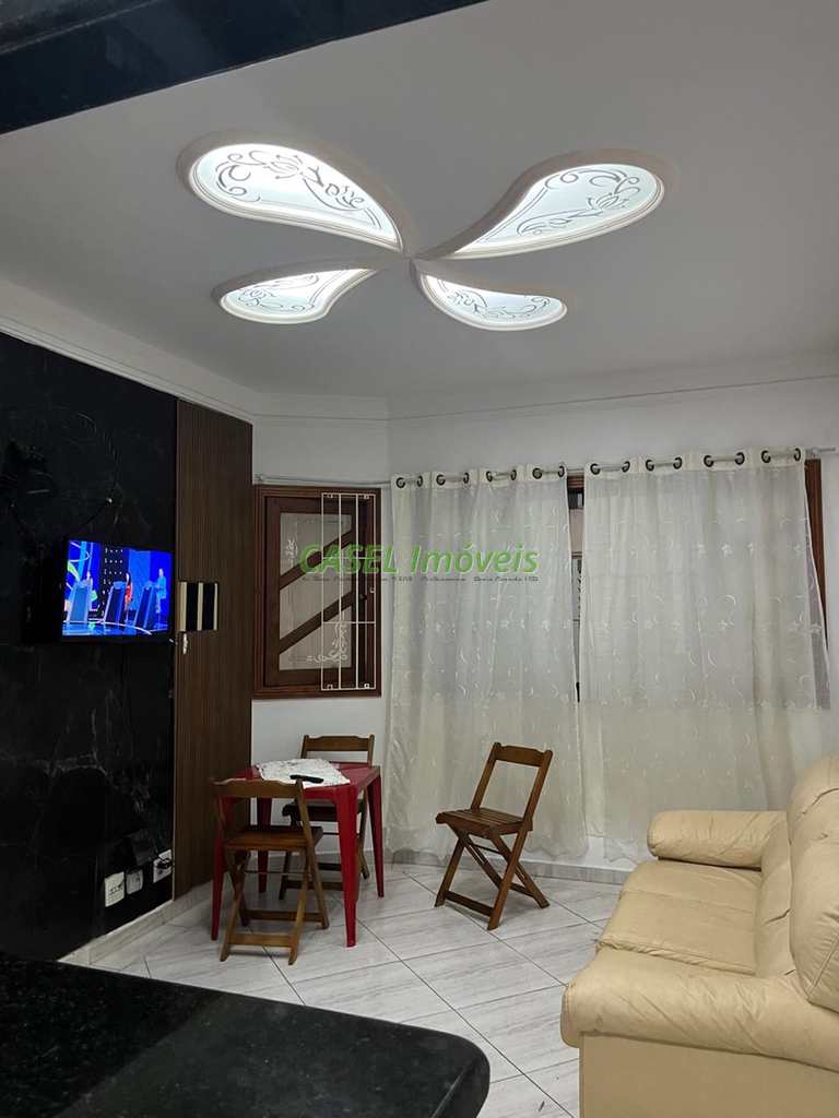 Casa em Praia Grande, no bairro Caiçara