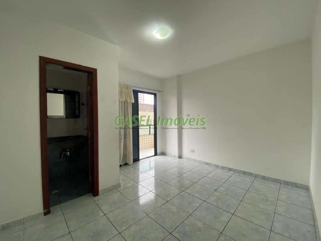 Apartamento em Praia Grande, no bairro Boqueirão