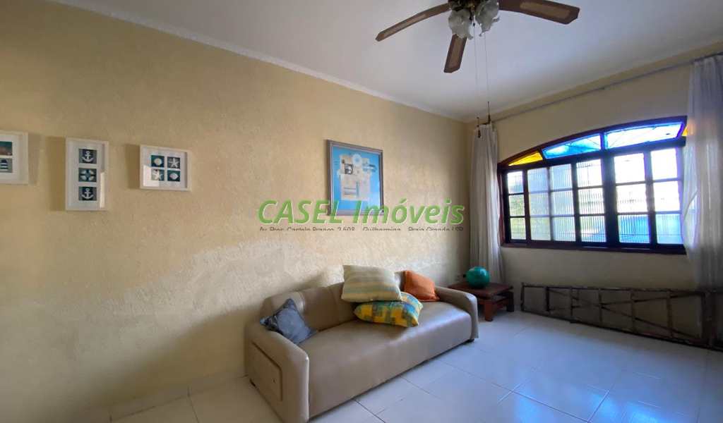Casa em Praia Grande, bairro Flórida