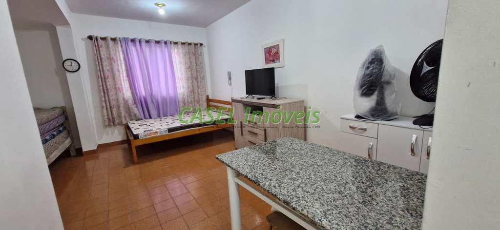Kitnet em Praia Grande, no bairro Ocian
