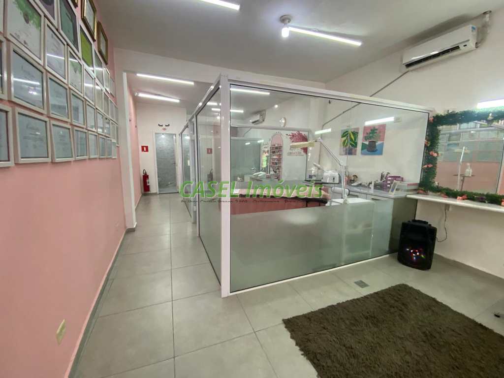 Casa Comercial em Praia Grande, no bairro Guilhermina