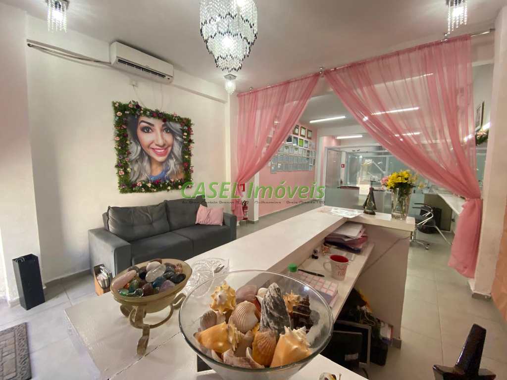 Casa Comercial em Praia Grande, no bairro Guilhermina