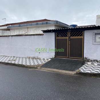 Casa em Praia Grande, bairro Guilhermina