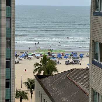 Apartamento em Praia Grande, bairro Guilhermina