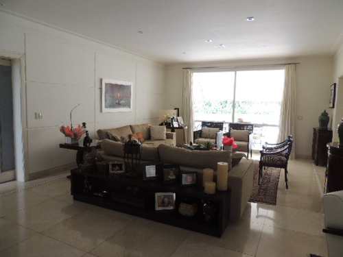Casa de Condomínio, código 38 em Santana de Parnaíba, bairro Tamboré