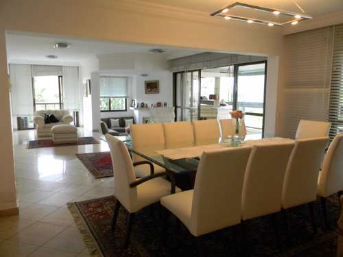 Apartamento, código 243 em Barueri, bairro Alphaville