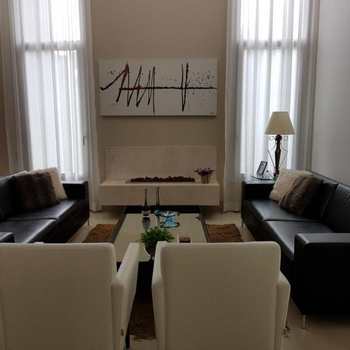 Casa de Condomínio em Santana de Parnaíba, bairro Alphaville