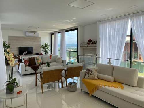 Casa de Condomínio, código 674 em Santana de Parnaíba, bairro Alphaville