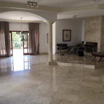 Casa de Condomínio em Santana de Parnaíba, bairro Tamboré