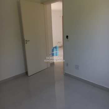Apartamento em São Paulo, bairro Guaianases
