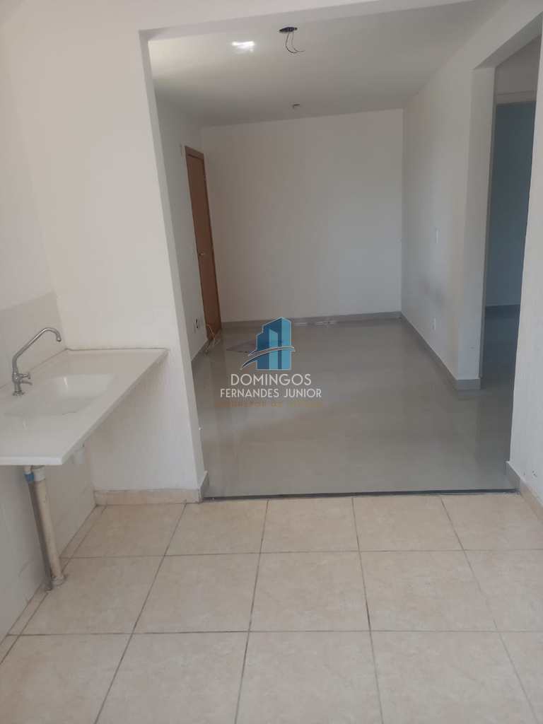 Apartamento em São Paulo, no bairro Guaianases