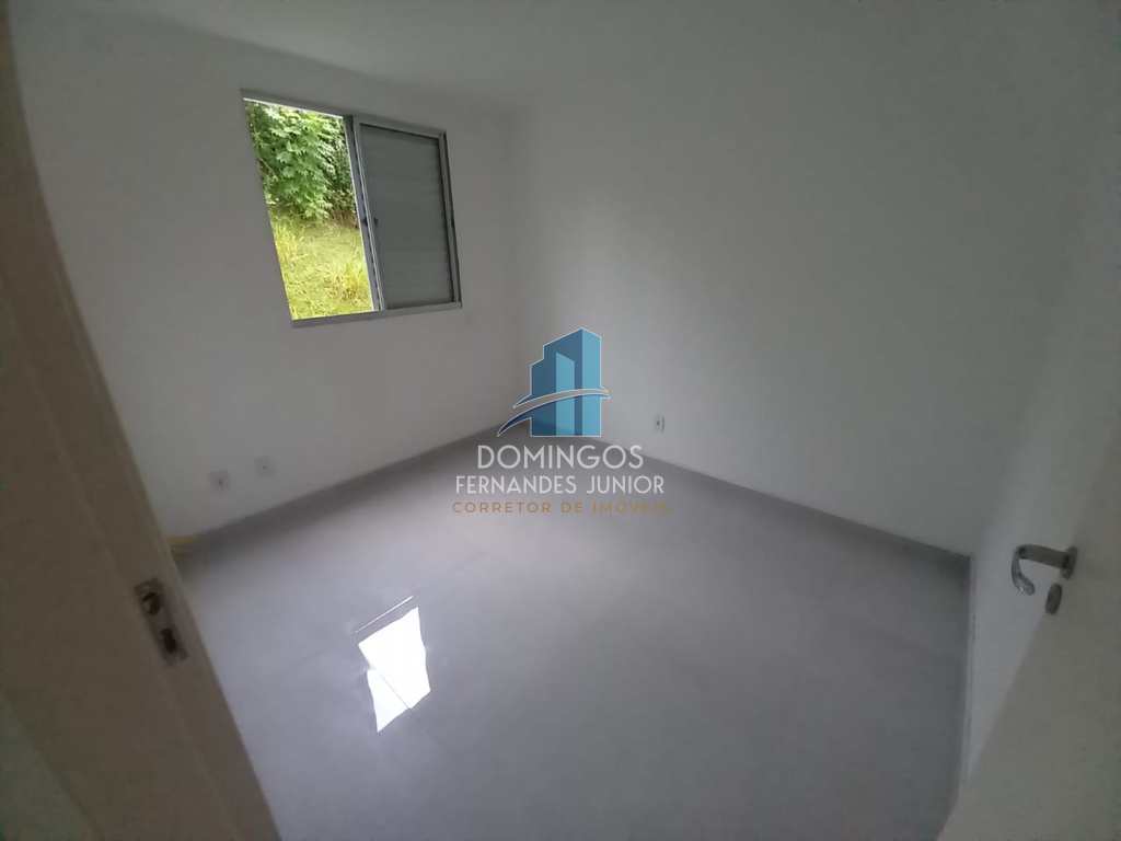 Apartamento em São Paulo, no bairro Guaianases