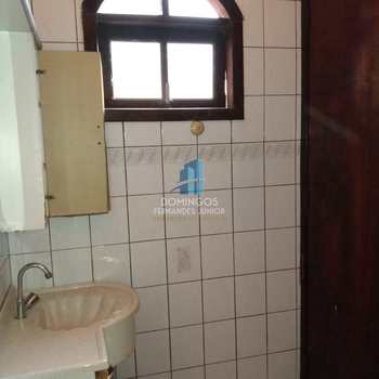 Sobrado em São Paulo, bairro Itaquera