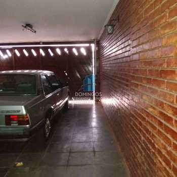 Sobrado em São Paulo, bairro Itaquera