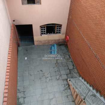Sobrado em São Paulo, bairro Itaquera