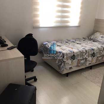 Apartamento em São Paulo, bairro Itaquera
