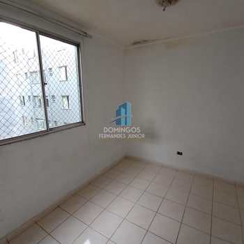 Apartamento em São Paulo, bairro Itaquera