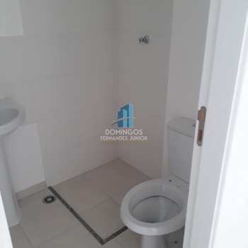 Apartamento em São Paulo, bairro Vila Guilhermina