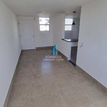 Apartamento em São Paulo, bairro Itaquera