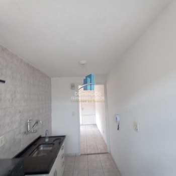 Apartamento em São Paulo, bairro Guaianases