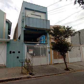 Sobrado em São Paulo, bairro Itaquera